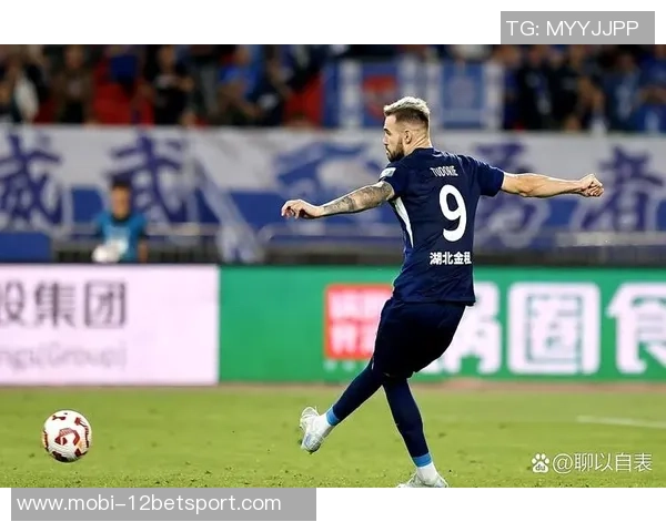 海港顽强防守成功抵御柔佛进攻客场收获宝贵平局