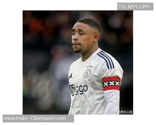 罗马诺透露荷兰边锋贝尔温冬窗或转会欧洲球队关注他